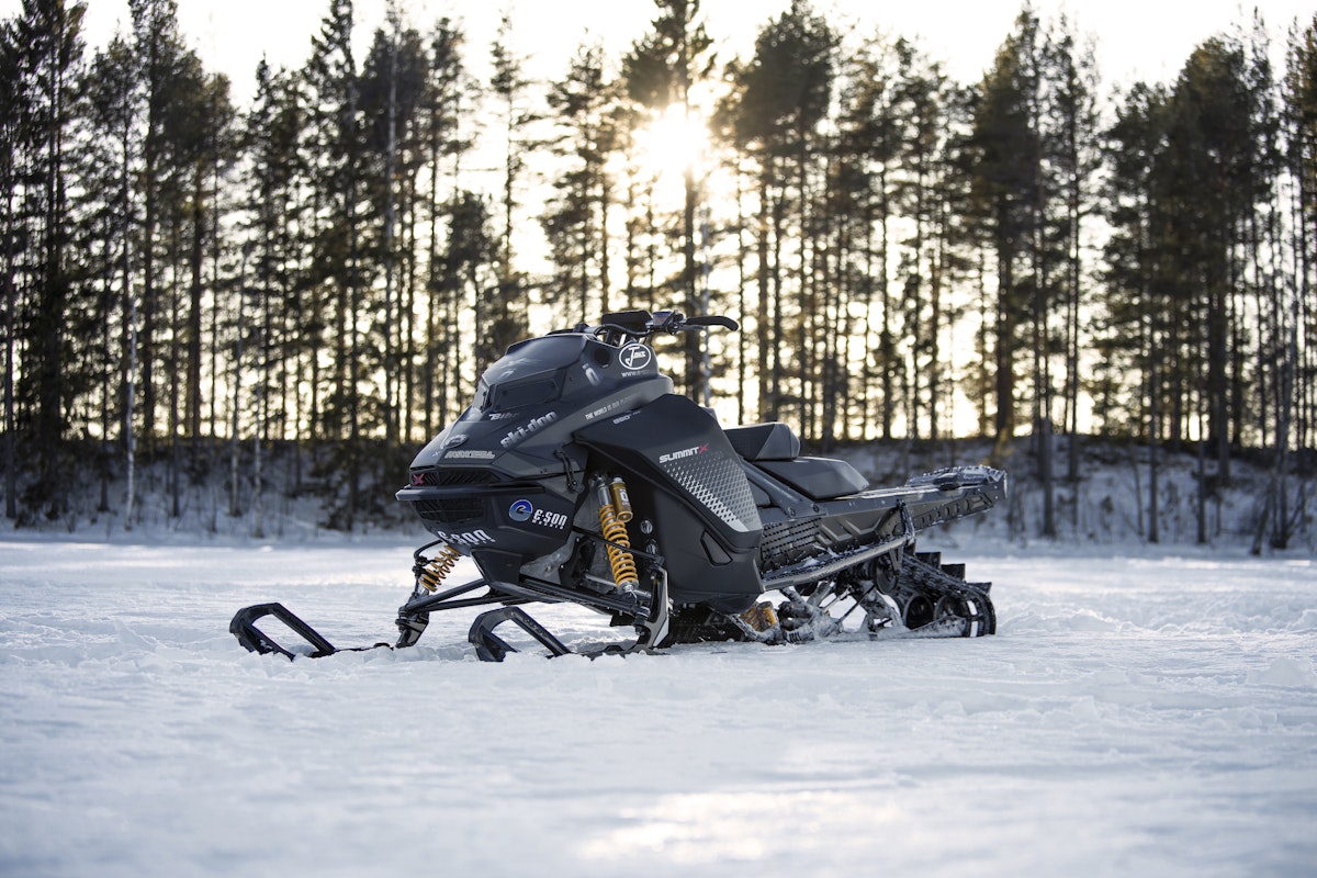 Snowmobile Rear, Center and Front Shocks Suspension Öhlins
